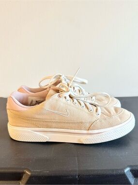 Nike GTS 97 Sesame Sneakers 5.5